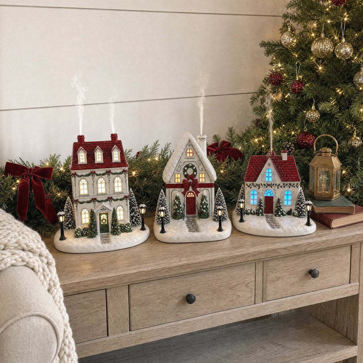 🏡Christmas House Aroma Diffuser – Gentle Mist & Glowing Windows