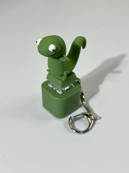 Lizard, Frog & Coquí Button Keychain – Rechargeable LED Light, Color-Changing Sound Toy | Valentine’s Gift for Kids & Adults
