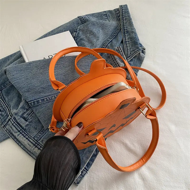 🎃 Spooky Jack-O'-Lantern Pumpkin Crossbody Bag
