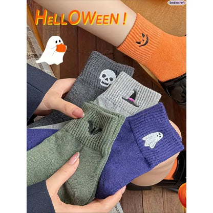 🎃 Women's 5-Pair Halloween Crew Socks Set – Cute Spooky Styles for Cozy Fall Days
