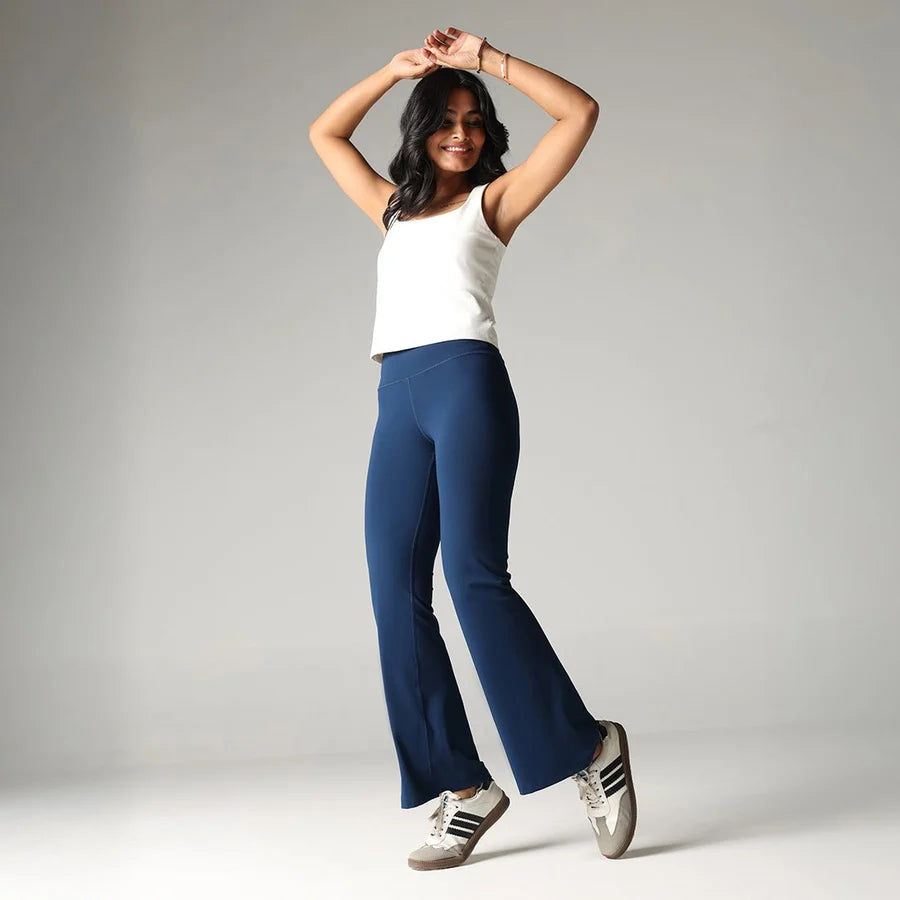 Ultimate Flare Pants - Lite